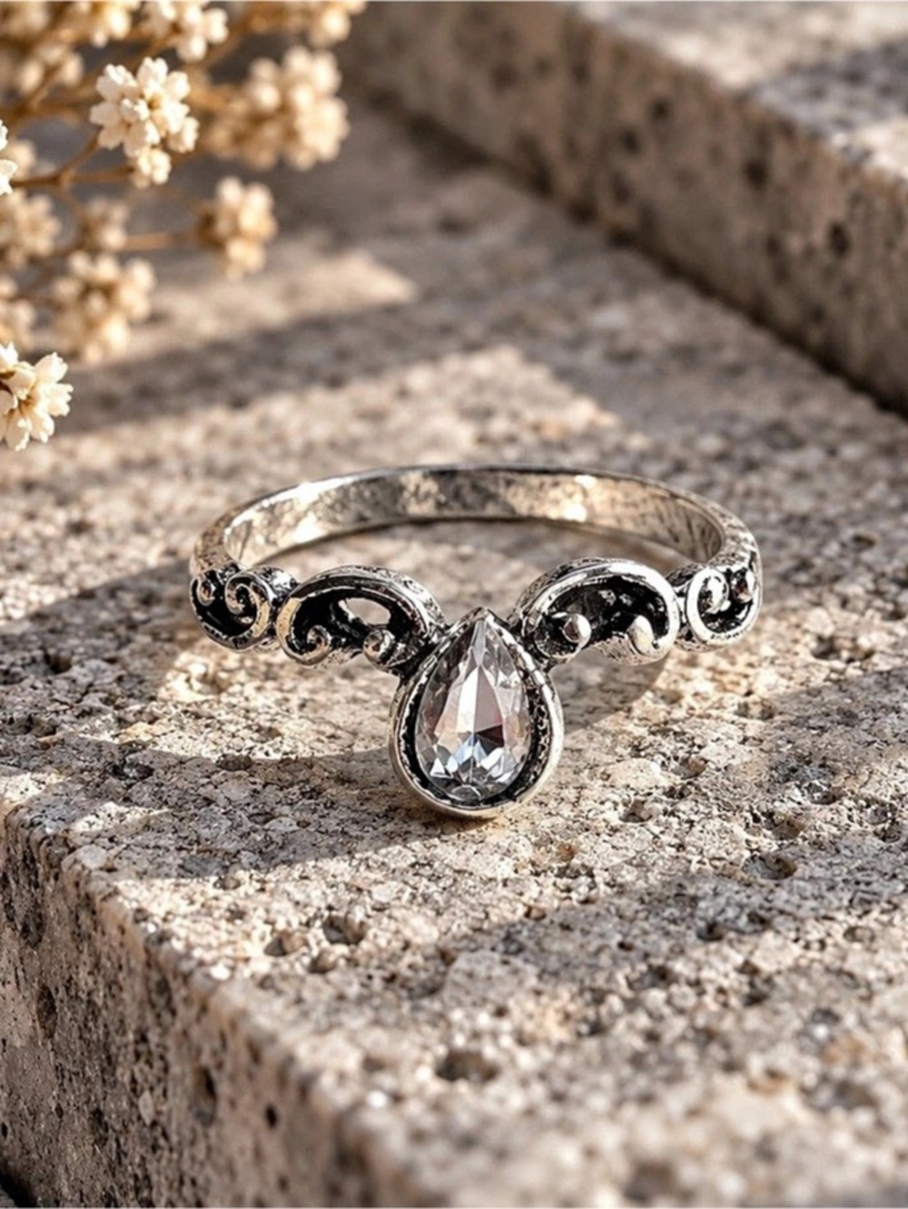 Silver tone Teardrop Statement Ring